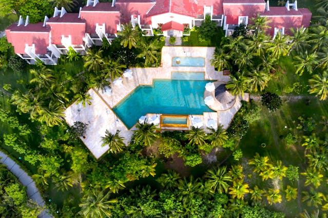 Best Area to Buy Luxury Villas